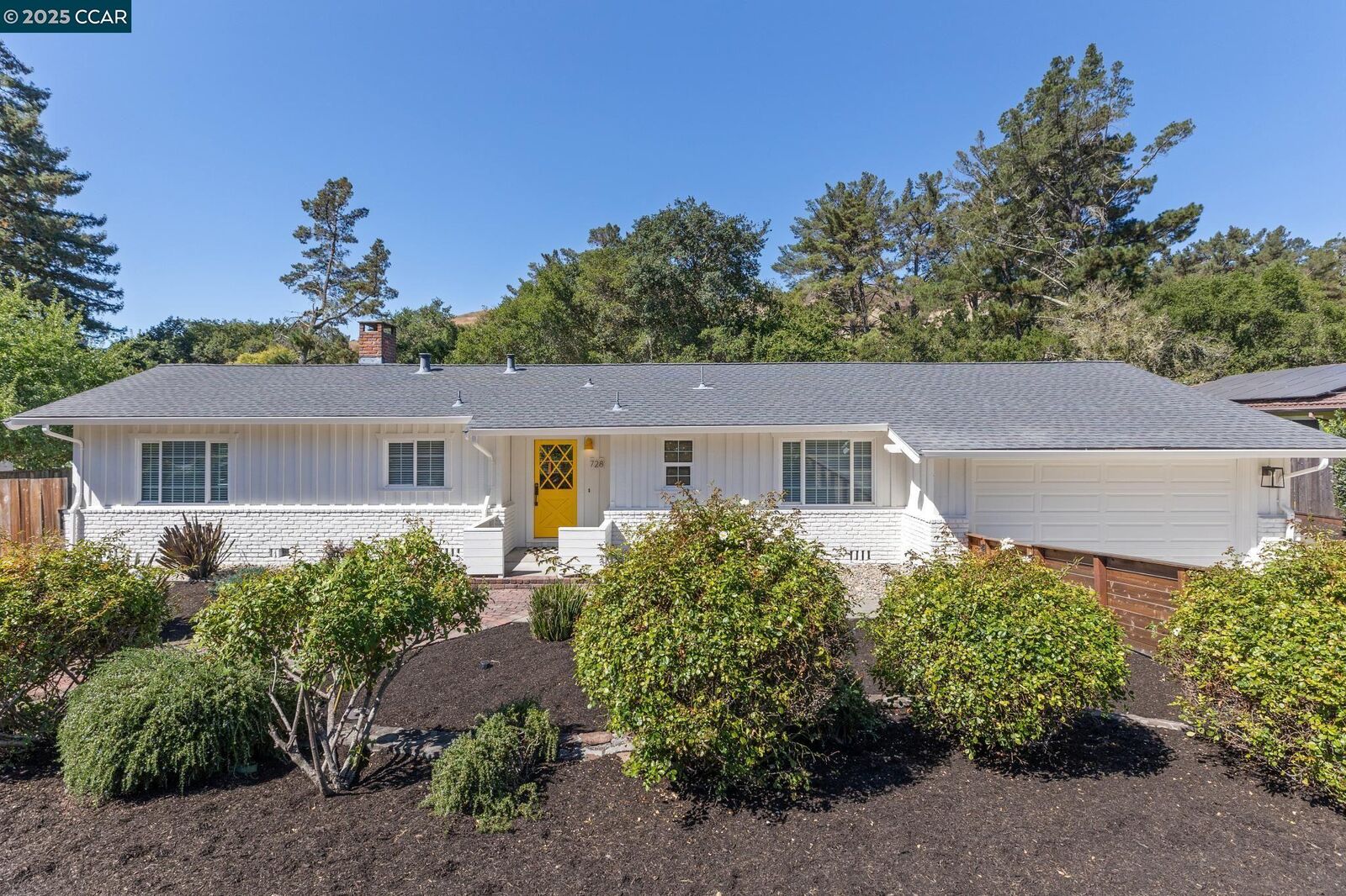 Property Photo: 728 Moraga Rd CA 94556
