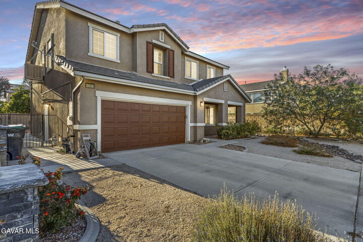 Property Photo:  43929 44th Street West  CA 93536 
