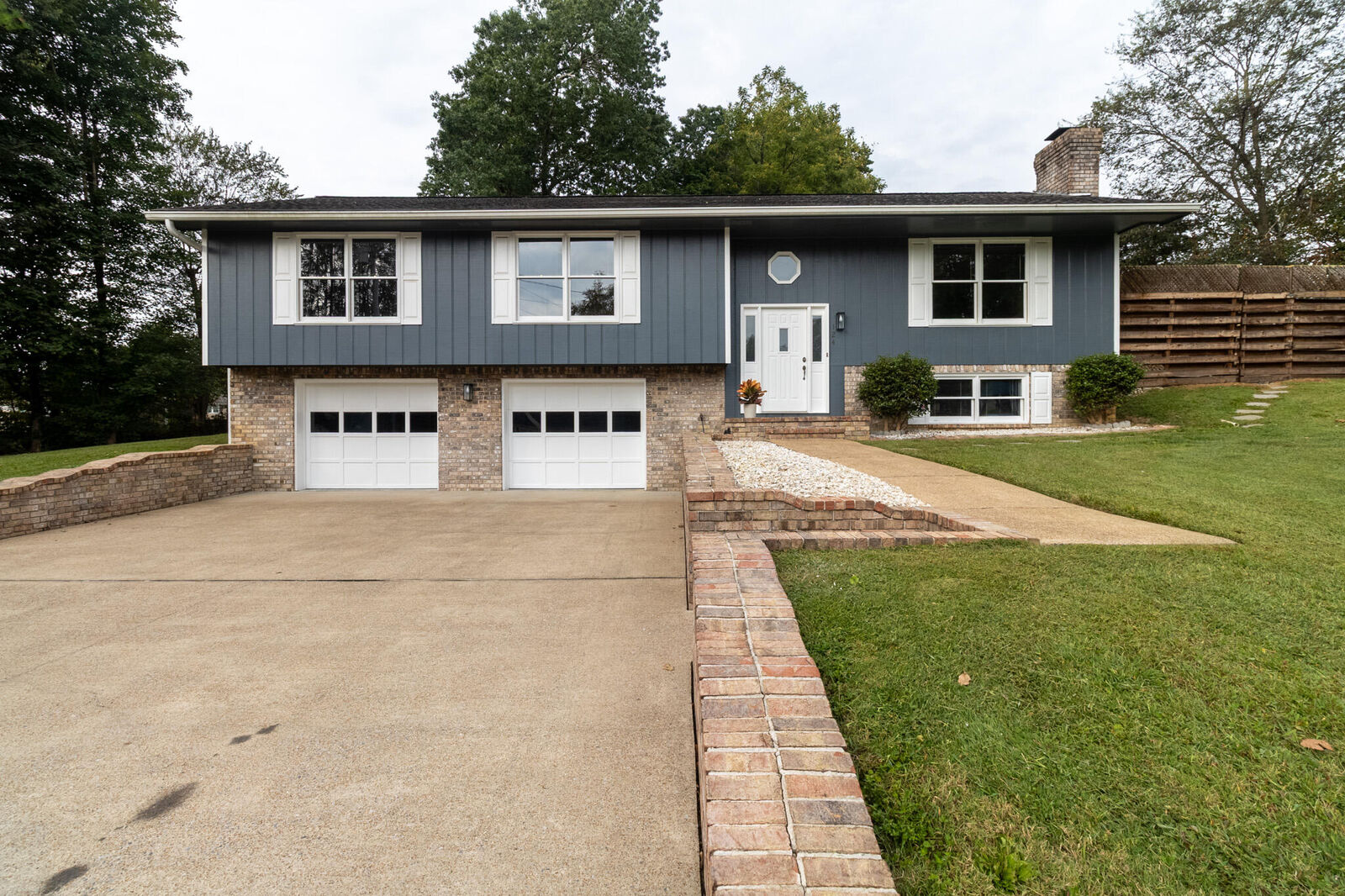 Property Photo:  124 Sunburst Court NW  TN 37312 