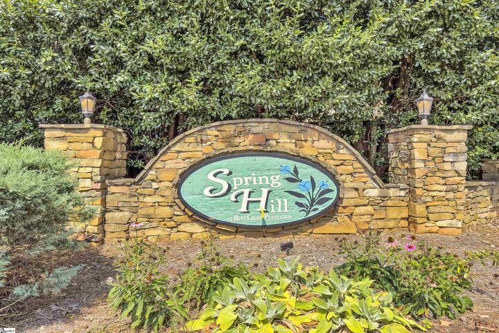 Property Photo:  930 Bent Creek Run Drive  SC 29650 
