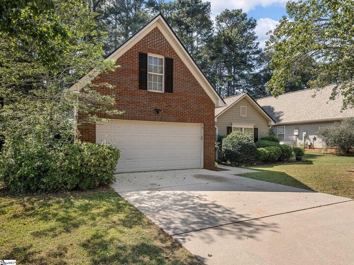 Property Photo:  620 Thornbird Circle  SC 29316 