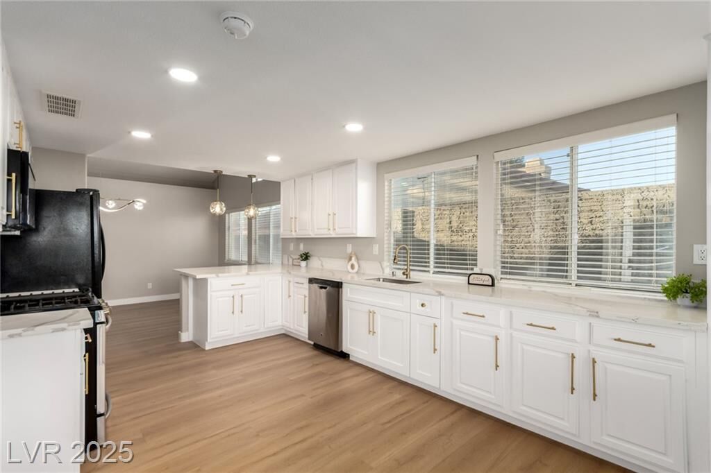 Property Photo: 8190 Fox Tail Way NV 89123