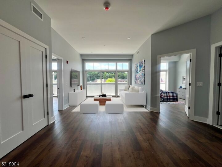 Property Photo:  378 Millburn Ave 3  NJ 07041 