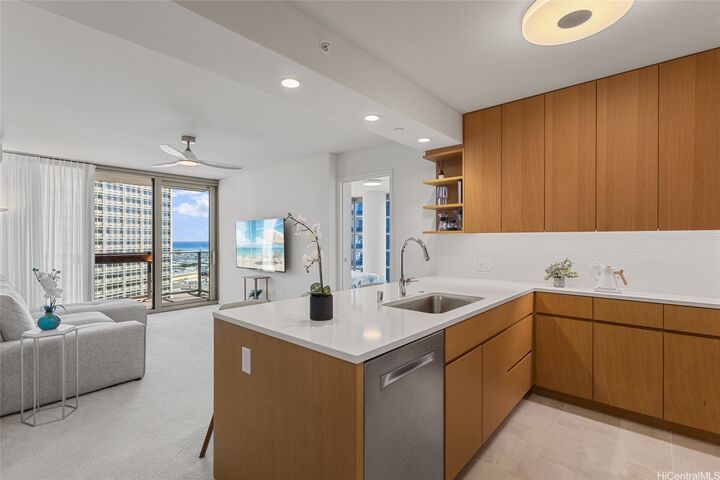 Property Photo:  1388 Kapiolani Boulevard 1801  HI 96814 