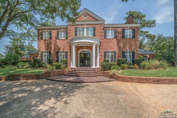 1305 Mockingbird Ln  Longview TX 75601 photo