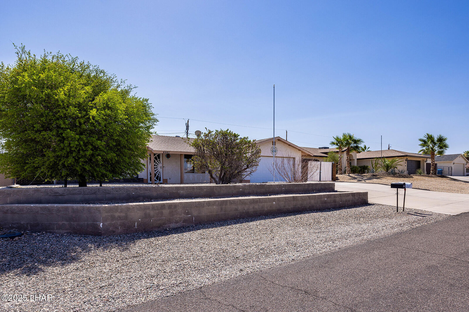 Property Photo:  1710 Outrigger Dr  AZ 86404 