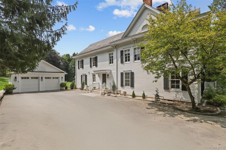 Property Photo:  21 Katonah'S Wood Road  NY 10536 