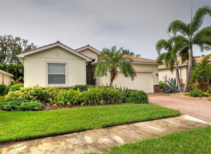 Property Photo: 11723 Breadfruit Lane FL 34292