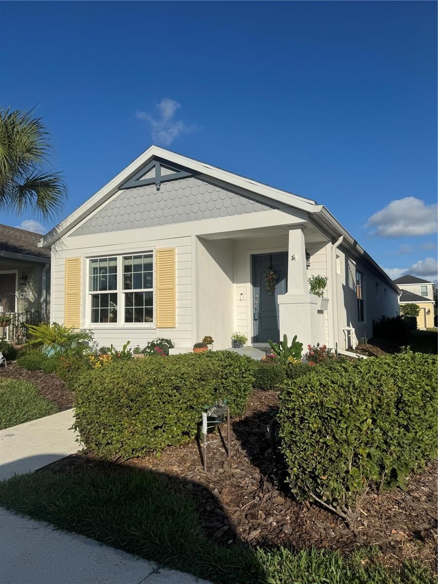 Property Photo:  3828 Shimmering Oaks Drive  FL 34219 