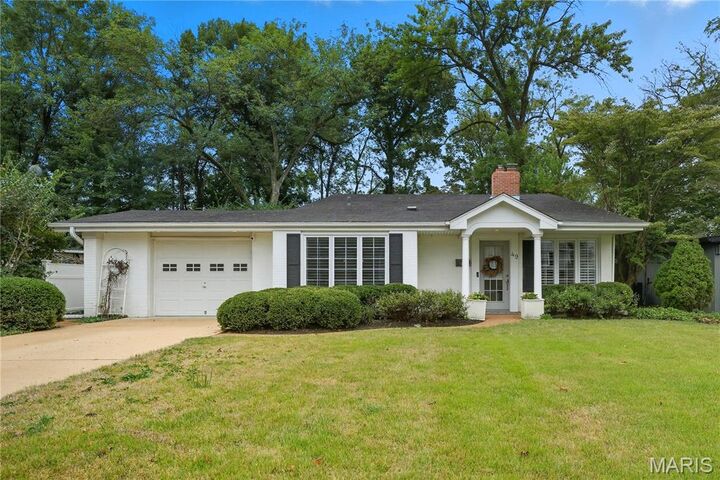 49 Waverton Drive  St Louis MO 63124 photo
