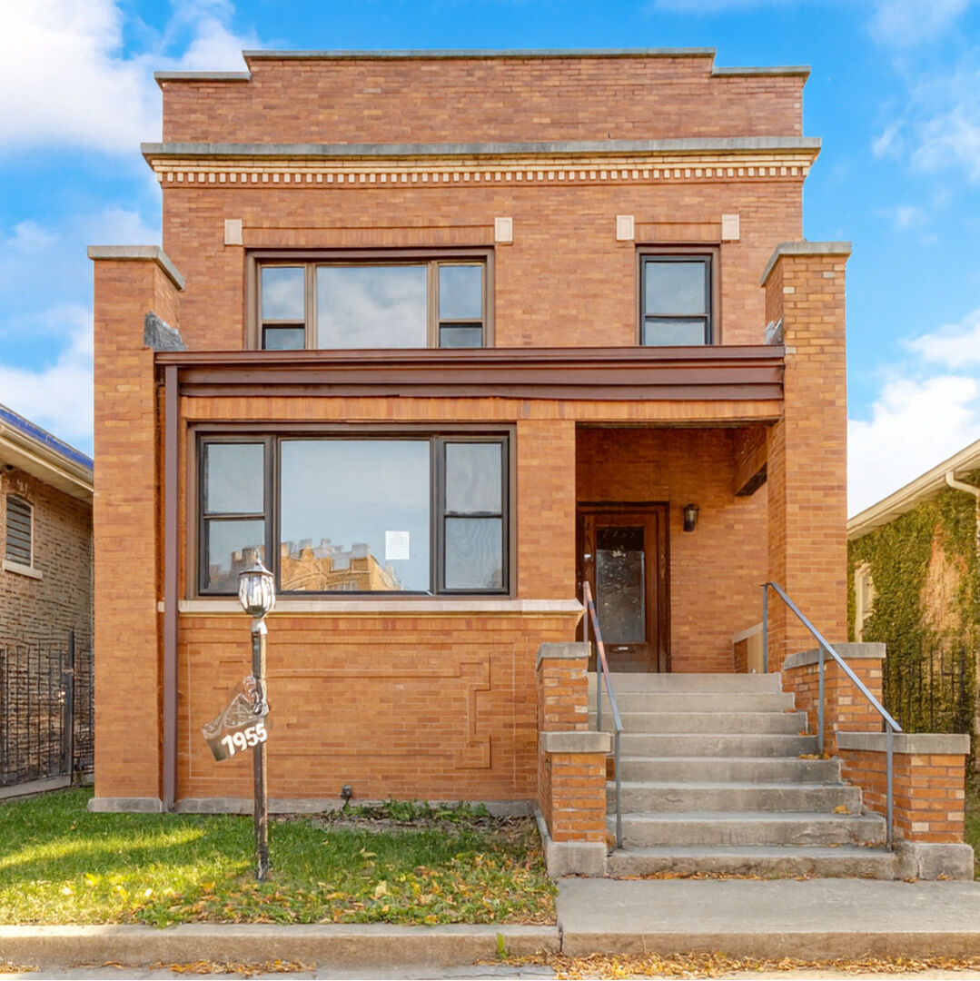 Property Photo:  7955 S Elizabeth Street 2  IL 60620