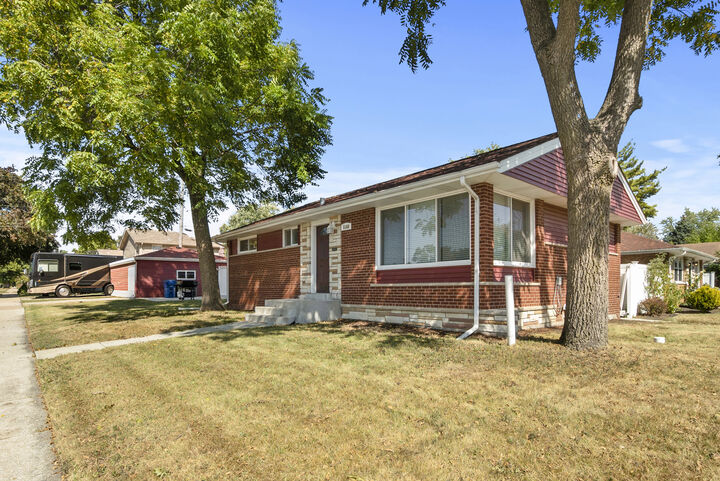Property Photo:  5168 W 99th Street  IL 60453 
