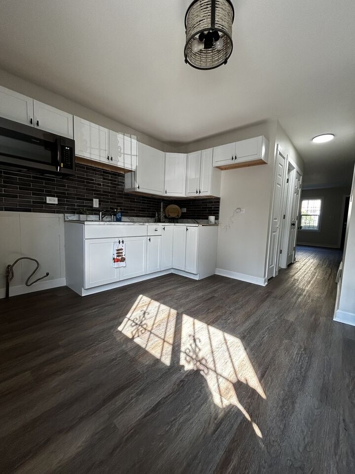 Property Photo: 1130 E 81st Street A IL 60619