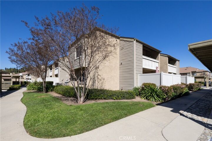 Property Photo:  32 Town And Country Road  CA 91766 