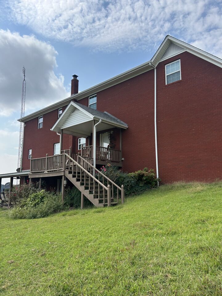 Property Photo: 3421 George Olive Rd TN 38463