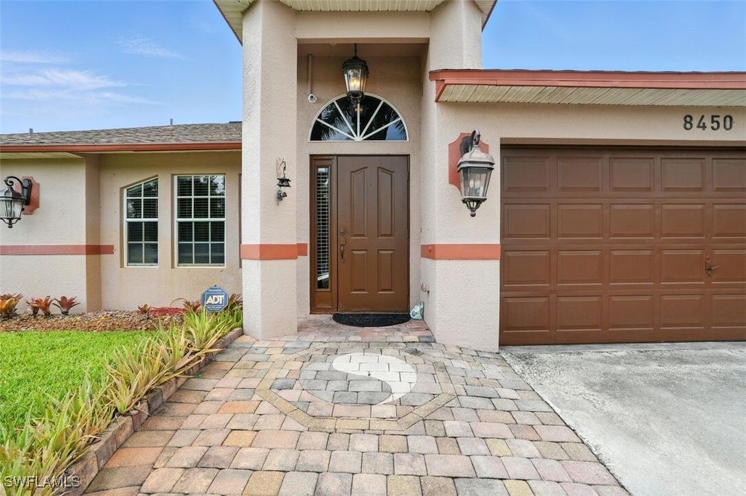 Property Photo:  8450 Blackberry Road  FL 33967 
