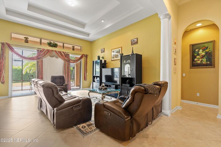 Property Photo:  1016 Green Pine Circle  FL 32065 