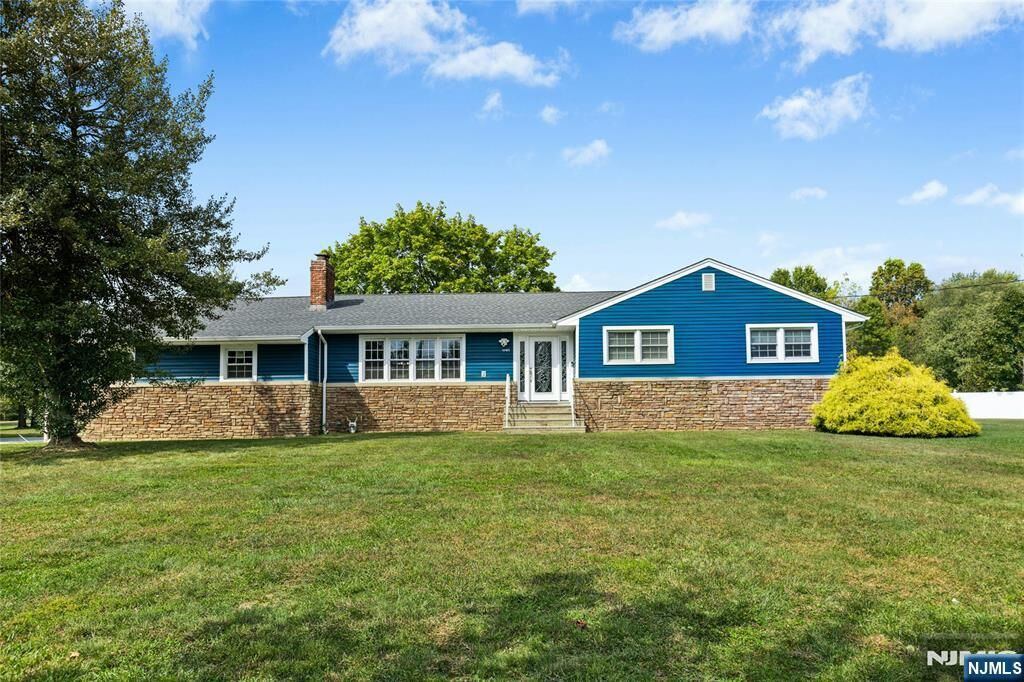 Property Photo: 1701 Raritan Road NJ 07076