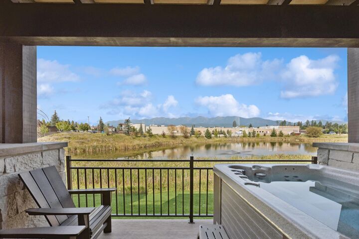 309 Akers Lane B  Whitefish MT 59937 photo