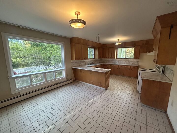 Property Photo:  44 Weir Avenue  NS B0K 1S0 