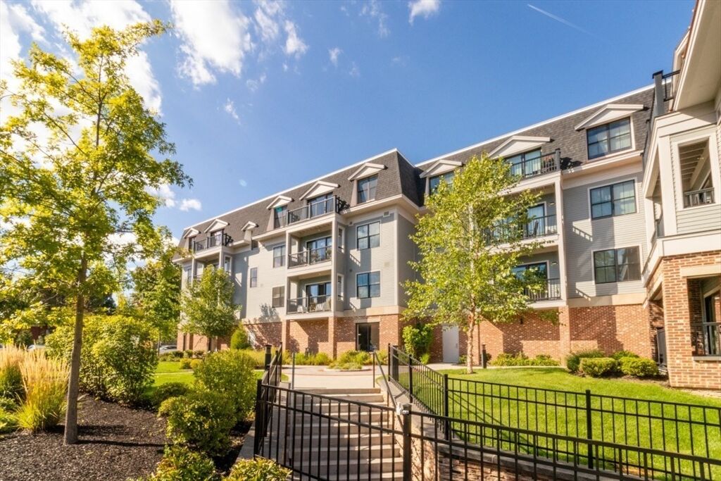 Property Photo:  131 Eliot 305  MA 02186 