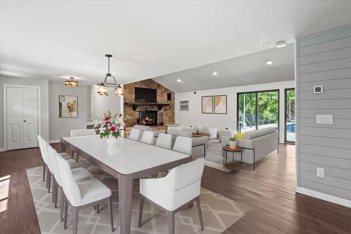 Property Photo:  26 W Temple St  MA 01505 