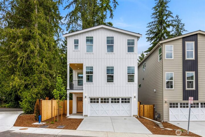 9  160th Place SE  Bothell WA 98012 photo