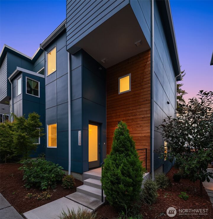 Property Photo: 12038 33rd Avenue NE WA 98125