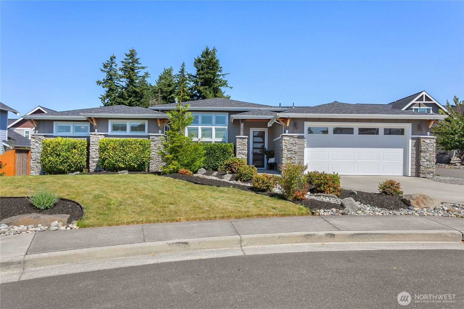 Property Photo:  6072  Monument Drive  WA 98248 
