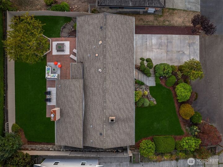 Property Photo: 913 E Cherry Hill Street WA 98030