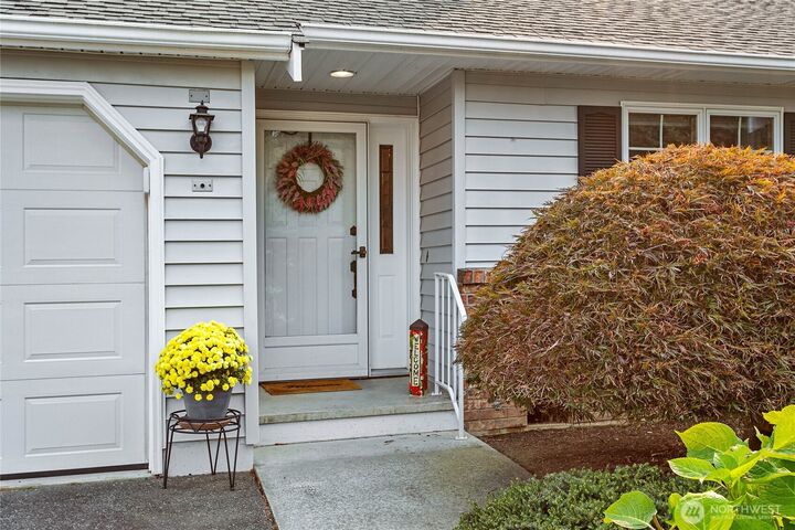 Property Photo: 1843 Main Street B2 WA 98264