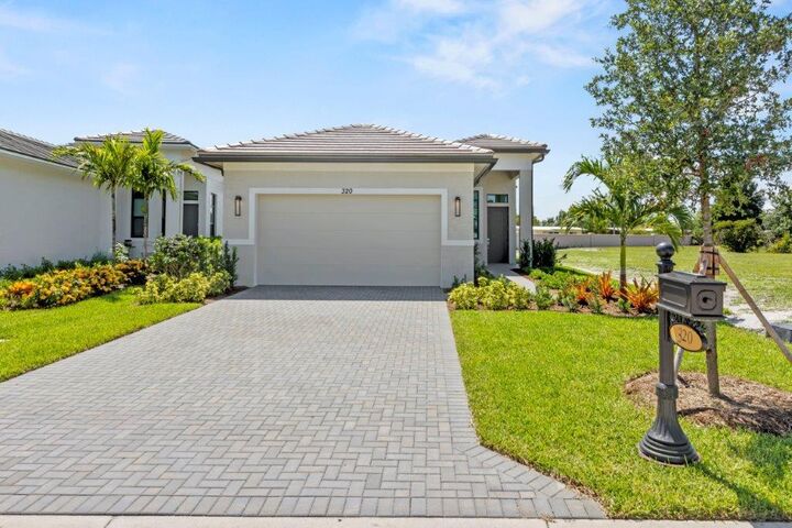 320 SE Via Sangro  Port Saint Lucie FL 34952 photo