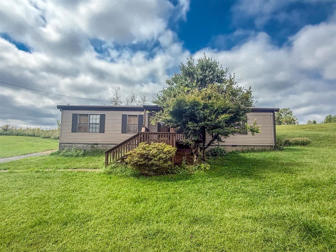 Property Photo:  595 Cedar Hill Road  KY 42164 