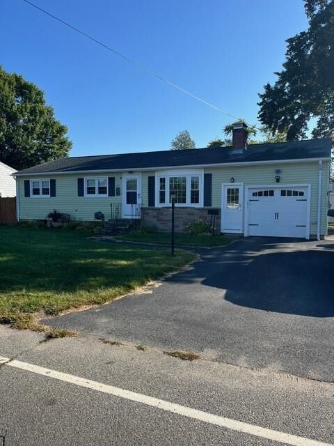 Property Photo: 568 Buttonwoods Avenue RI 02886
