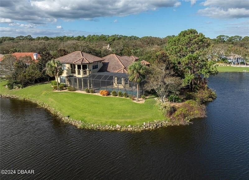 Property Photo:  10 Anastasia Court  FL 32137 