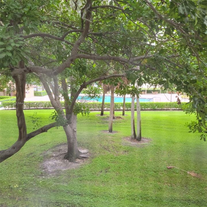 Property Photo:  1551 SW 135th Ter 310G  FL 33027 