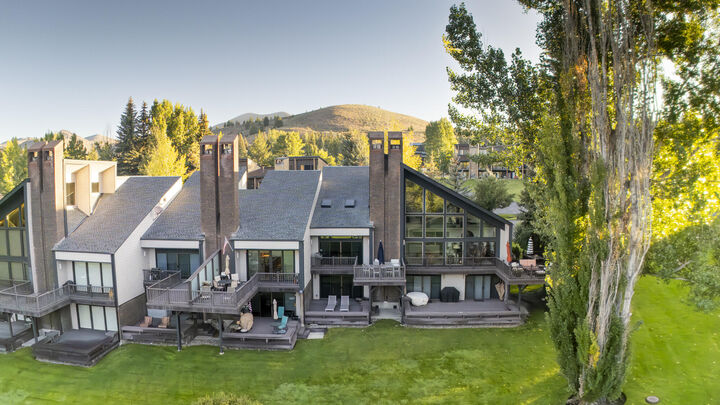 127 Saddle Rd B16  Ketchum ID 83340 photo