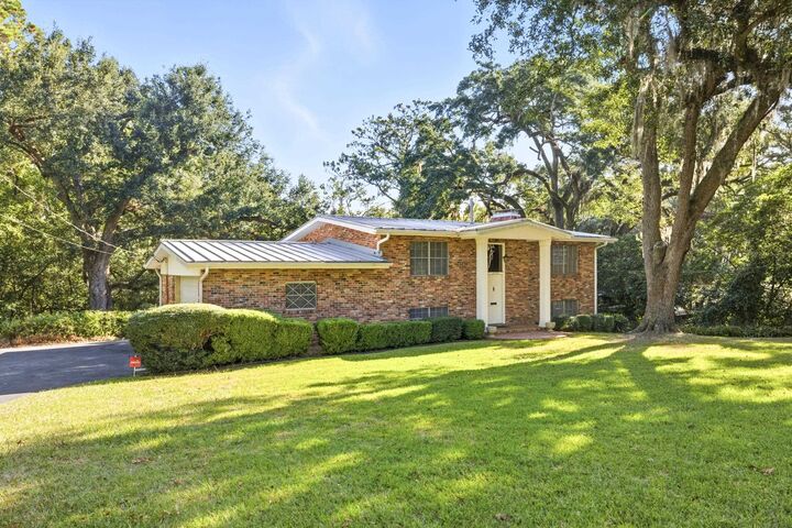 Property Photo:  2205 Gibbs Drive  FL 32303 