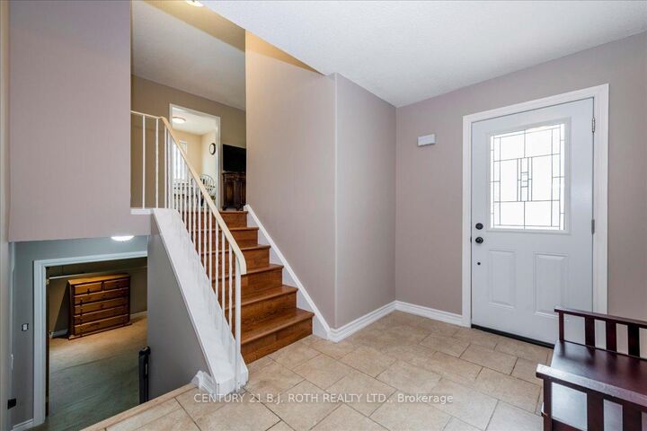 Photo de la propriété:  2834 Dempster Avenue  ON L9S 1C2 
