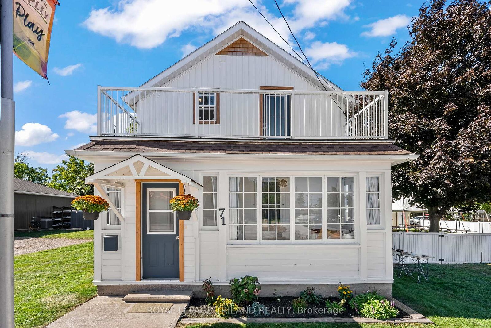 Property Photo:  71 Huron Street  ON N0G 2R0 