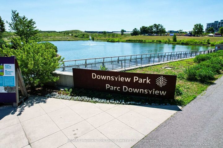 Property Photo: 3100 Keele Street 534 ON M3M 2H4