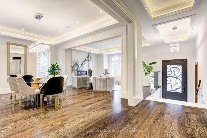 Property Photo:  179 Burndale Avenue  ON M2N 1T1 