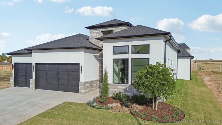 Property Photo:  2335 E 135th Drive S  OK 74008 