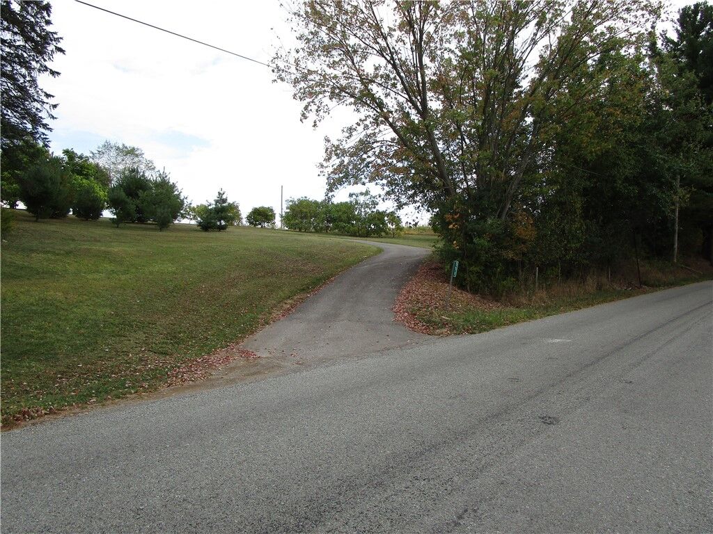 Property Photo:  553 Dick Road  PA 16001 