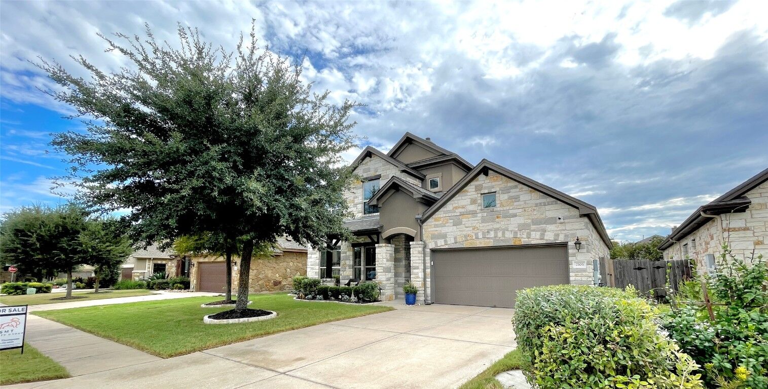 Property Photo:  2105 Colinas Verdas Road  TX 78641 