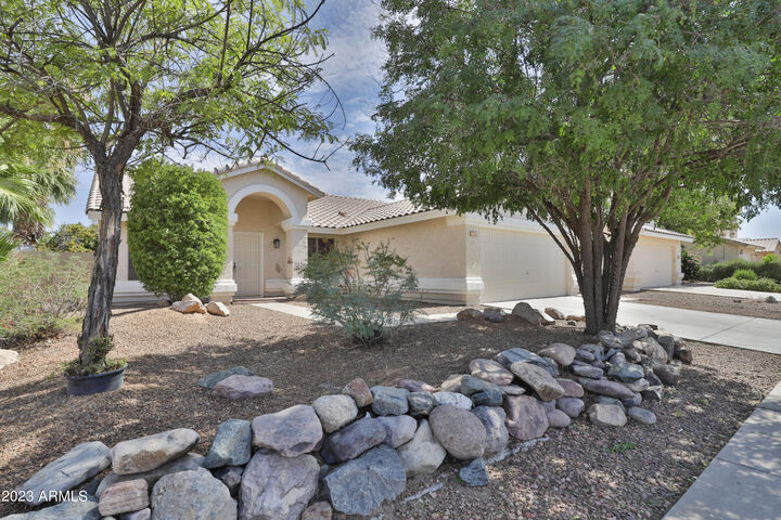 Property Photo:  1440 W Canary Way  AZ 85286 