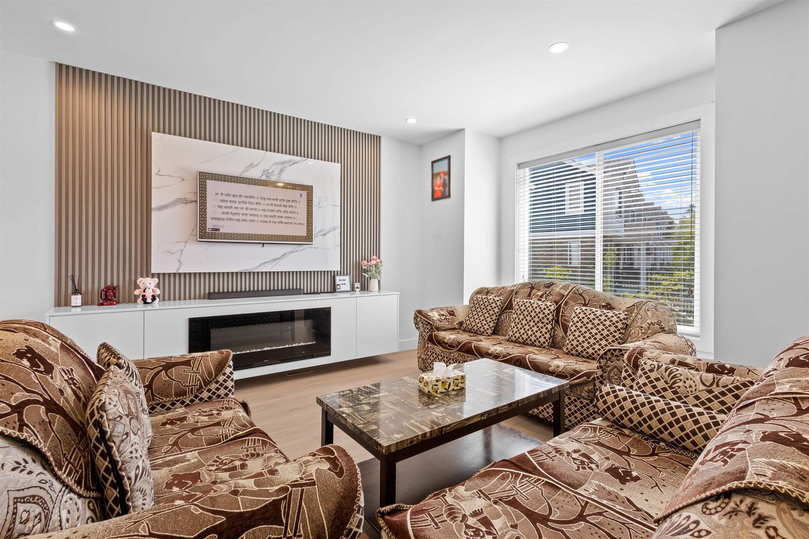 Property Photo:  14355 62 Avenue 1  BC V3X 0K6 