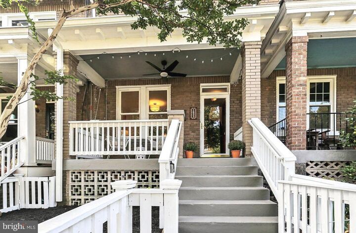 1533 D Street NE  Washington DC 20002 photo