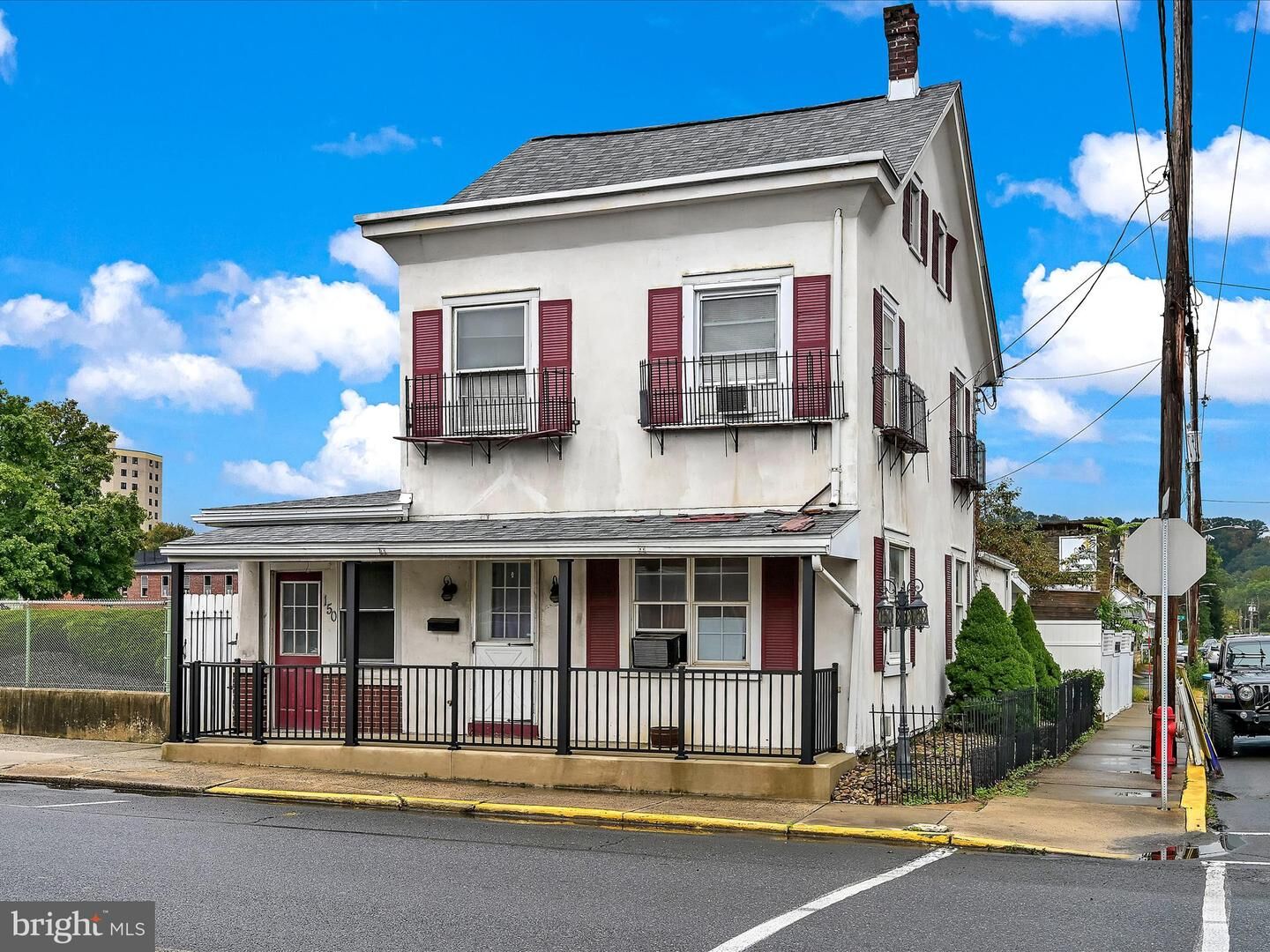 Property Photo:  150 W Columbia Street  PA 17972 
