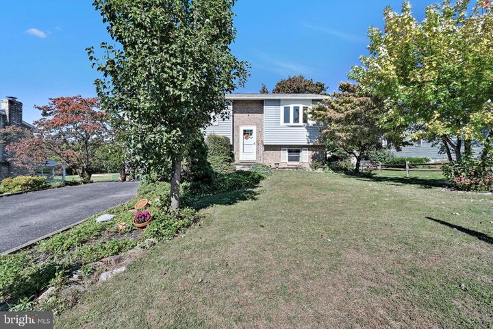 Property Photo: 1105 Showers Lane PA 19605